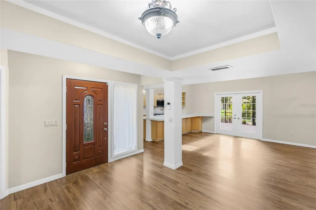 5272 Box Turtle Circle Sarasota FL 34232