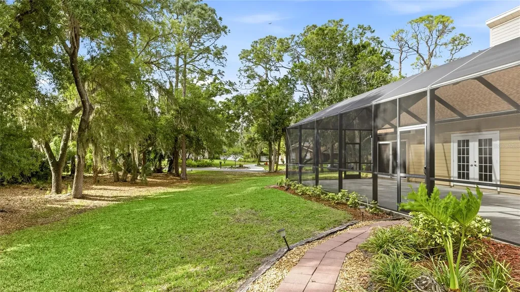 5272 Box Turtle Circle Sarasota FL 34232