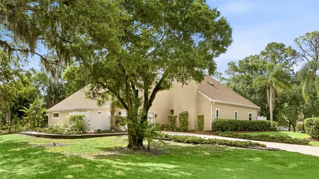 5272 Box Turtle Circle Sarasota FL 34232