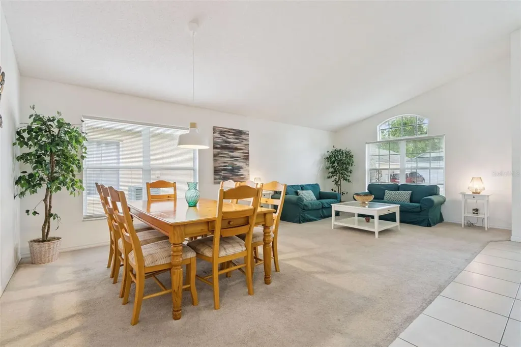 148 Grosvenor Loop Davenport FL 33897