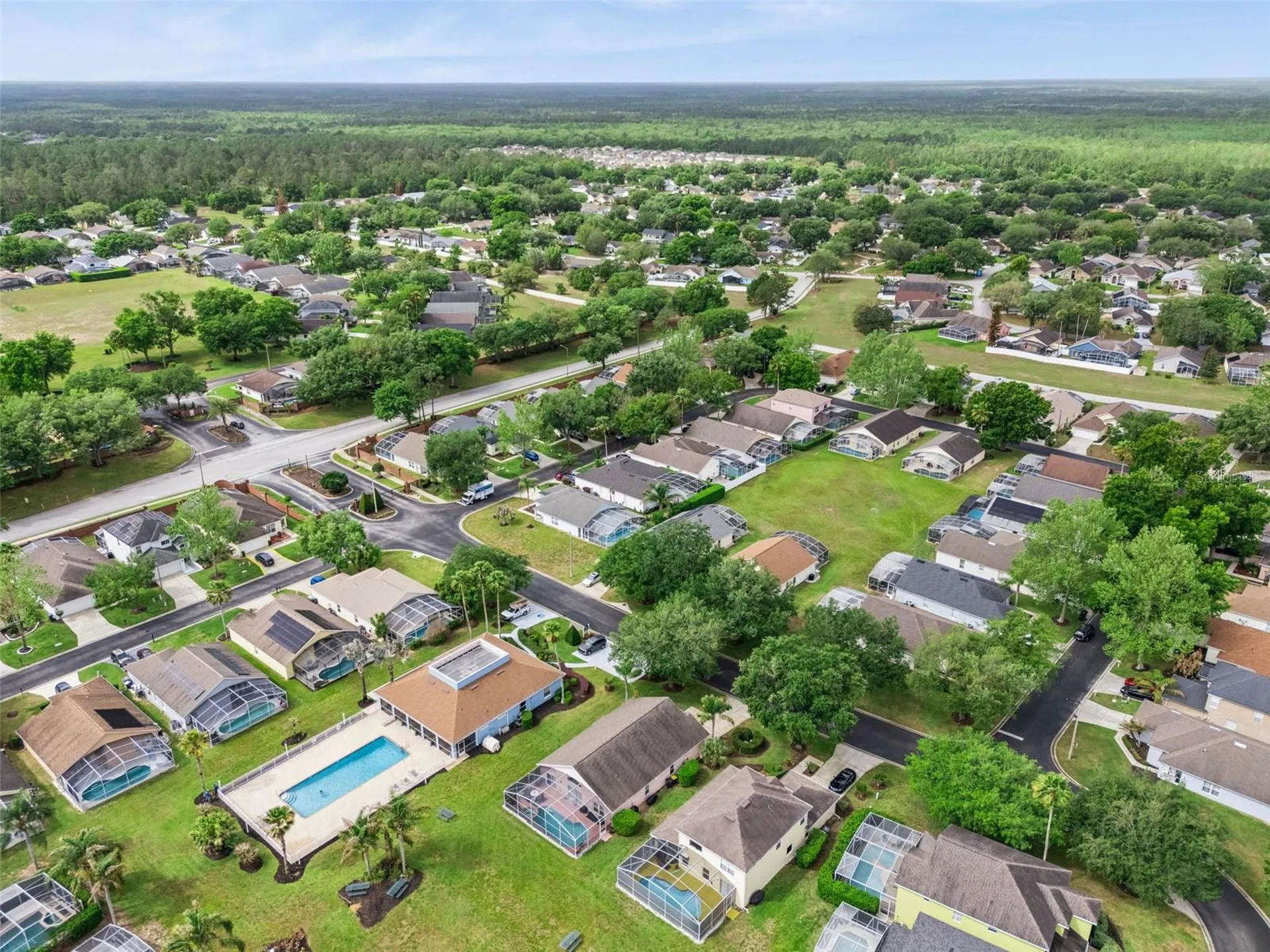 148 Grosvenor Loop Davenport FL 33897