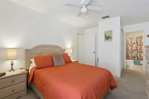 148 Grosvenor Loop Davenport FL 33897