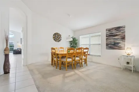148 Grosvenor Loop Davenport FL 33897