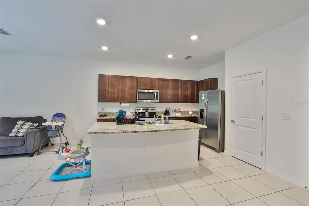 3225 Pleasant Willow Court Brandon FL 33511
