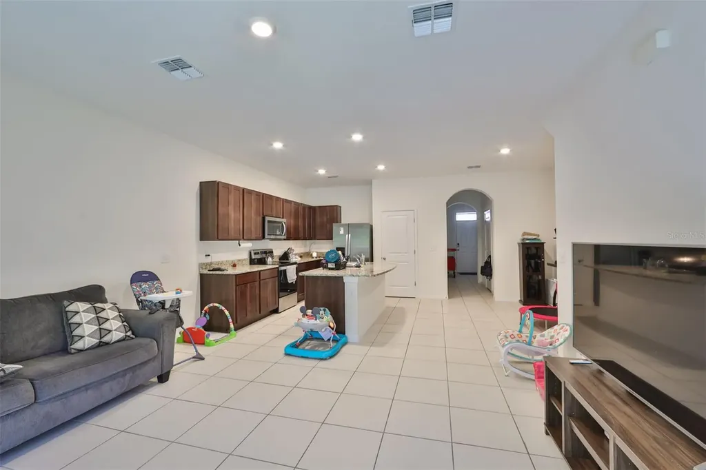 3225 Pleasant Willow Court Brandon FL 33511