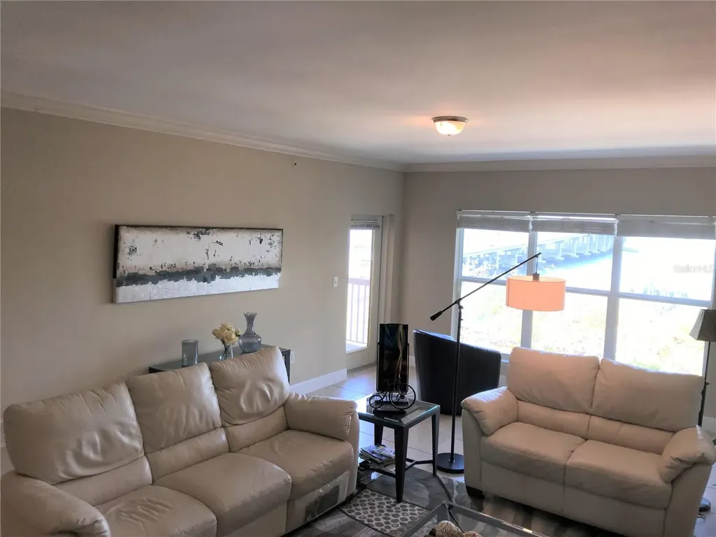 808 3rd Avenue W Bradenton FL 34205