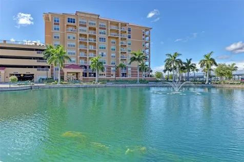 808 3rd Avenue W Bradenton FL 34205
