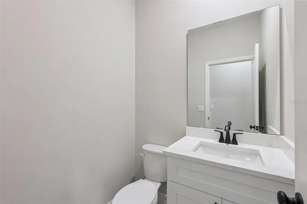 42875 Honeysuckle Street Eustis FL 32736