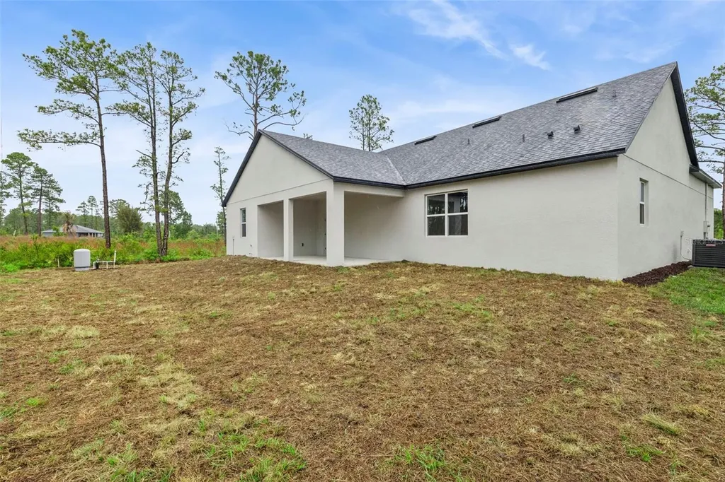 42875 Honeysuckle Street Eustis FL 32736