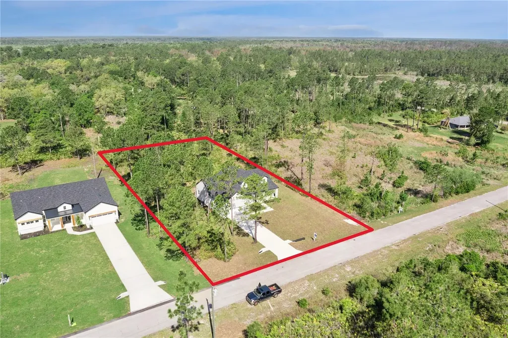 42875 Honeysuckle Street Eustis FL 32736