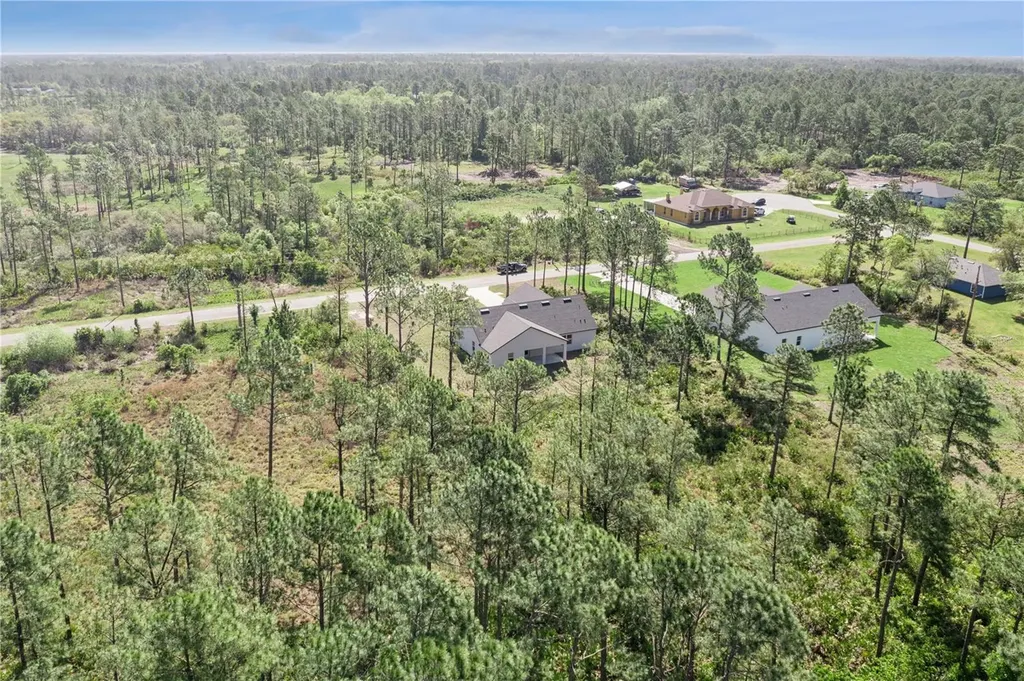 42875 Honeysuckle Street Eustis FL 32736