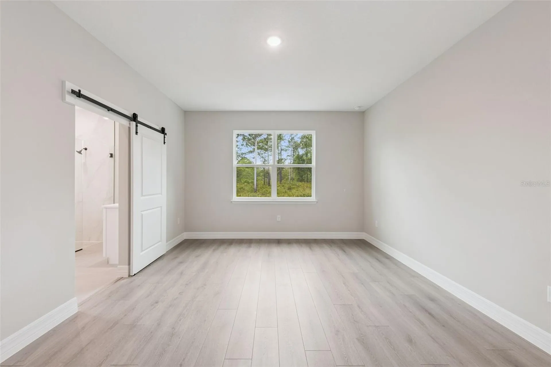 42875 Honeysuckle Street Eustis FL 32736