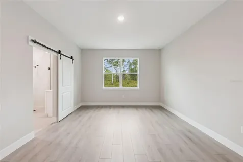 42875 Honeysuckle Street Eustis FL 32736