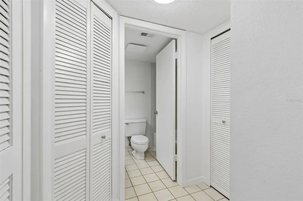 2971 Estancia Boulevard Clearwater FL 33761