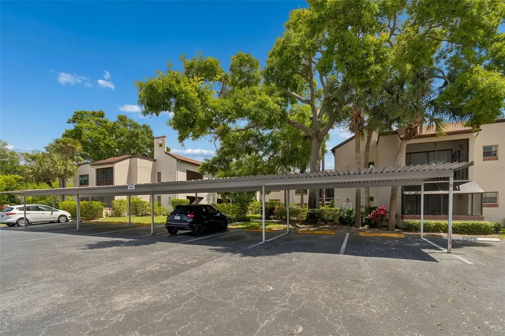 2971 Estancia Boulevard Clearwater FL 33761