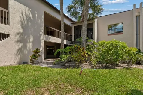 2971 Estancia Boulevard Clearwater FL 33761