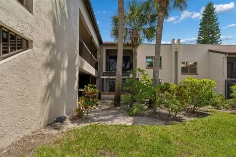 2971 Estancia Boulevard Clearwater FL 33761
