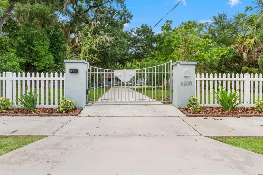 6200 River Terrace Tampa FL 33604