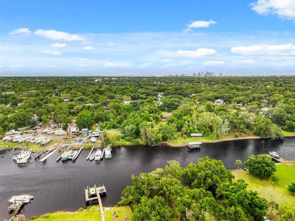 6200 River Terrace Tampa FL 33604