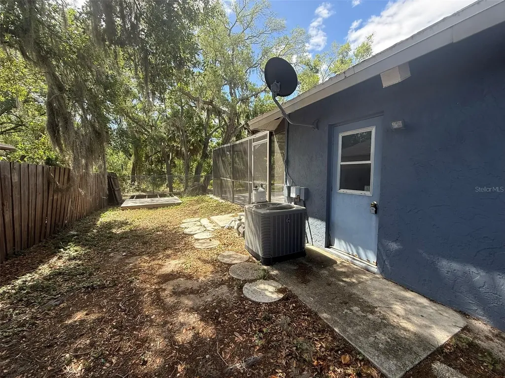 2332 Seward Drive Sarasota FL 34234