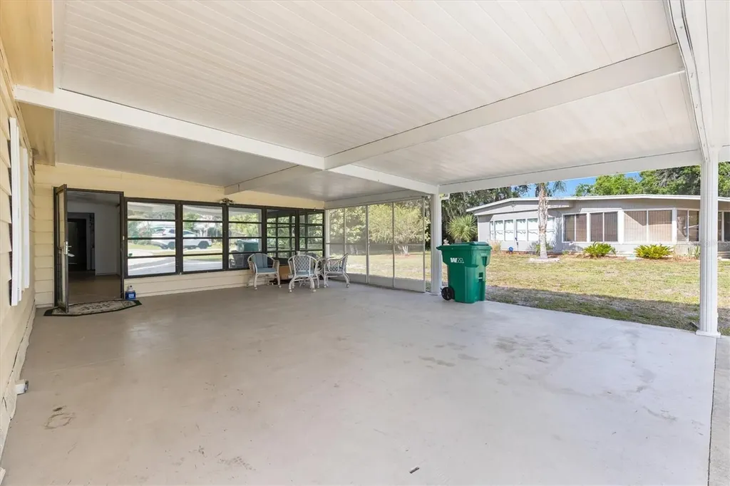 5556 Columbus Circle Wildwood FL 34785