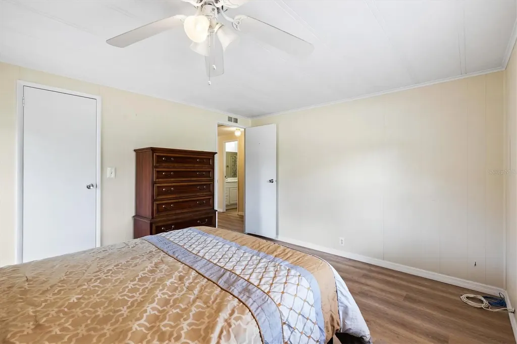 5556 Columbus Circle Wildwood FL 34785
