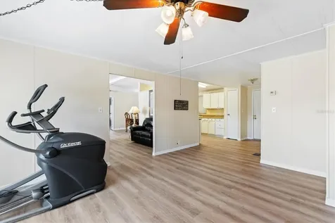 5556 Columbus Circle Wildwood FL 34785
