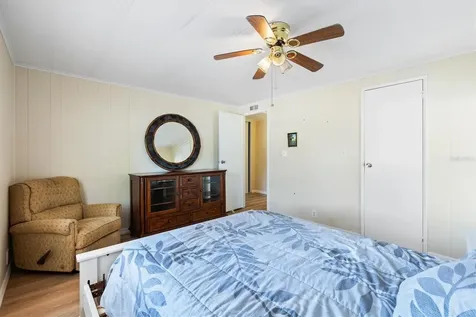5556 Columbus Circle Wildwood FL 34785