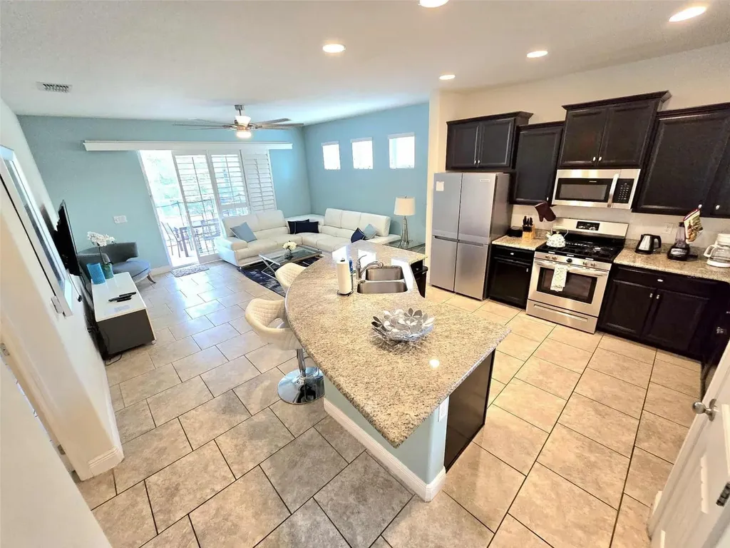5243 Wildwood Way Davenport FL 33837