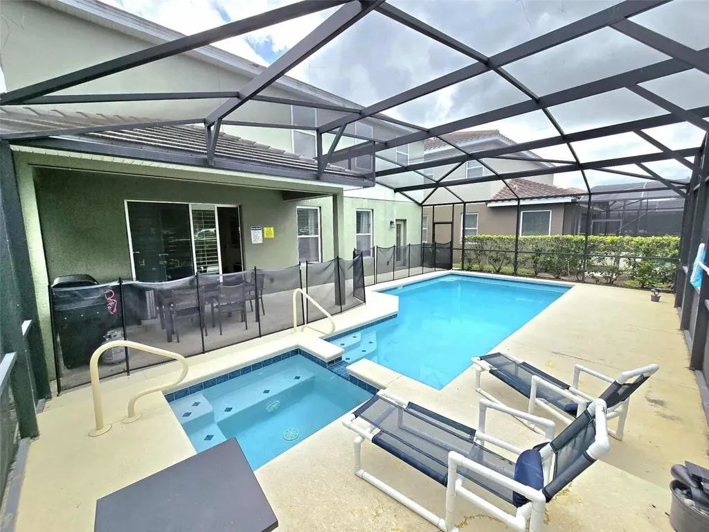 5243 Wildwood Way Davenport FL 33837