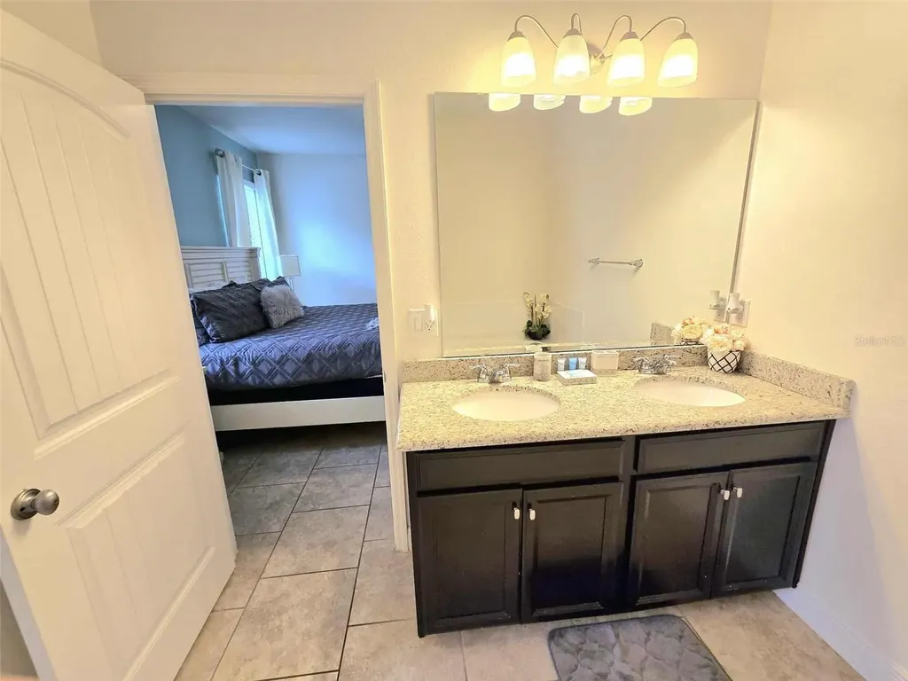 5243 Wildwood Way Davenport FL 33837
