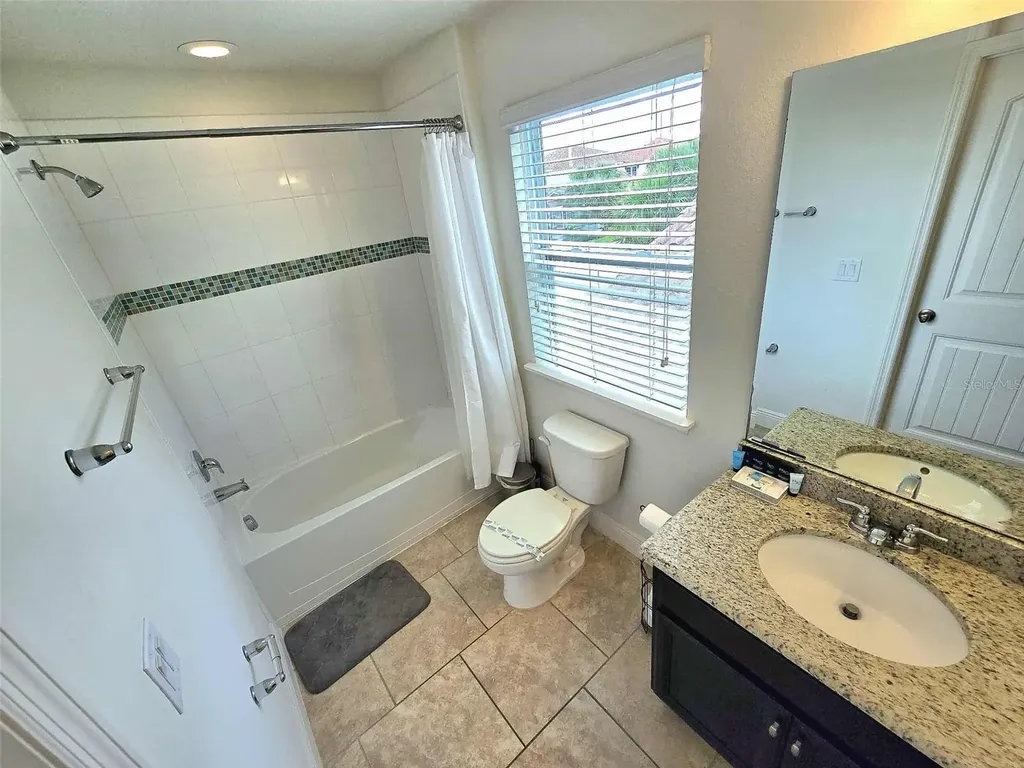 5243 Wildwood Way Davenport FL 33837