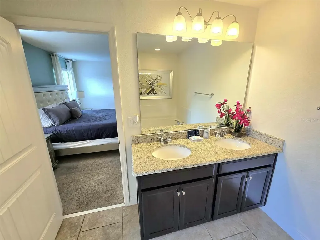 5243 Wildwood Way Davenport FL 33837