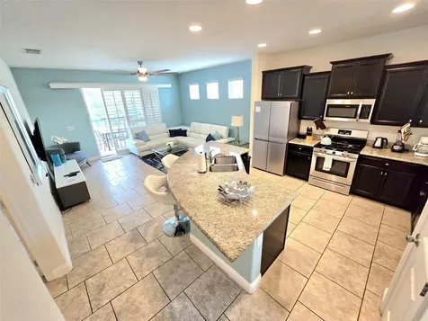 5243 Wildwood Way Davenport FL 33837