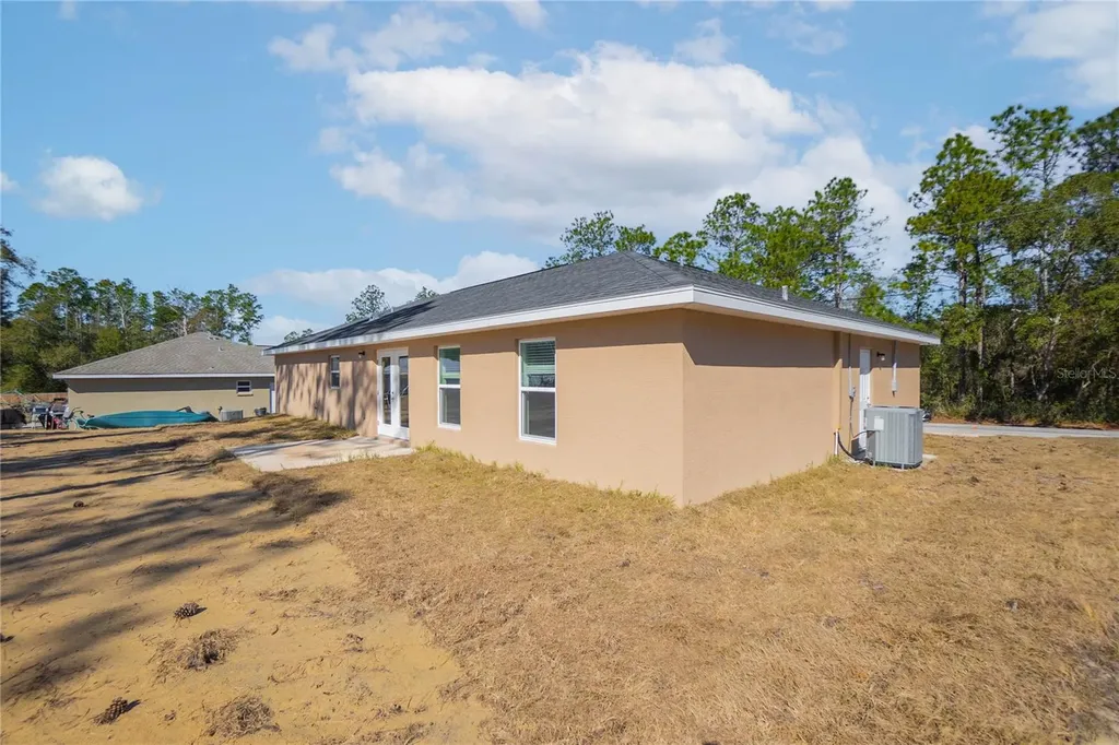 2438 W Vespero Street Citrus Springs FL 34433