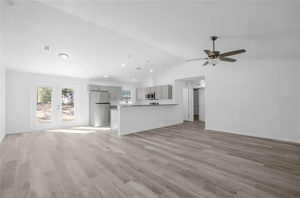 2438 W Vespero Street Citrus Springs FL 34433