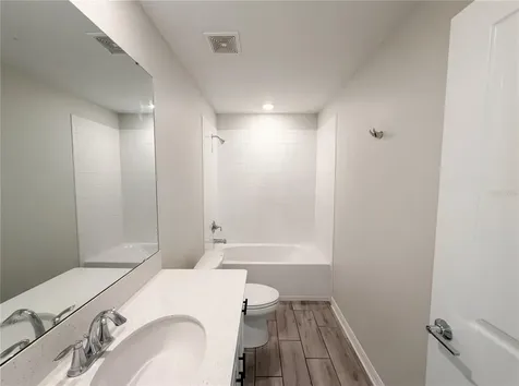 5108 Tanzanite Drive Mount Dora FL 32757