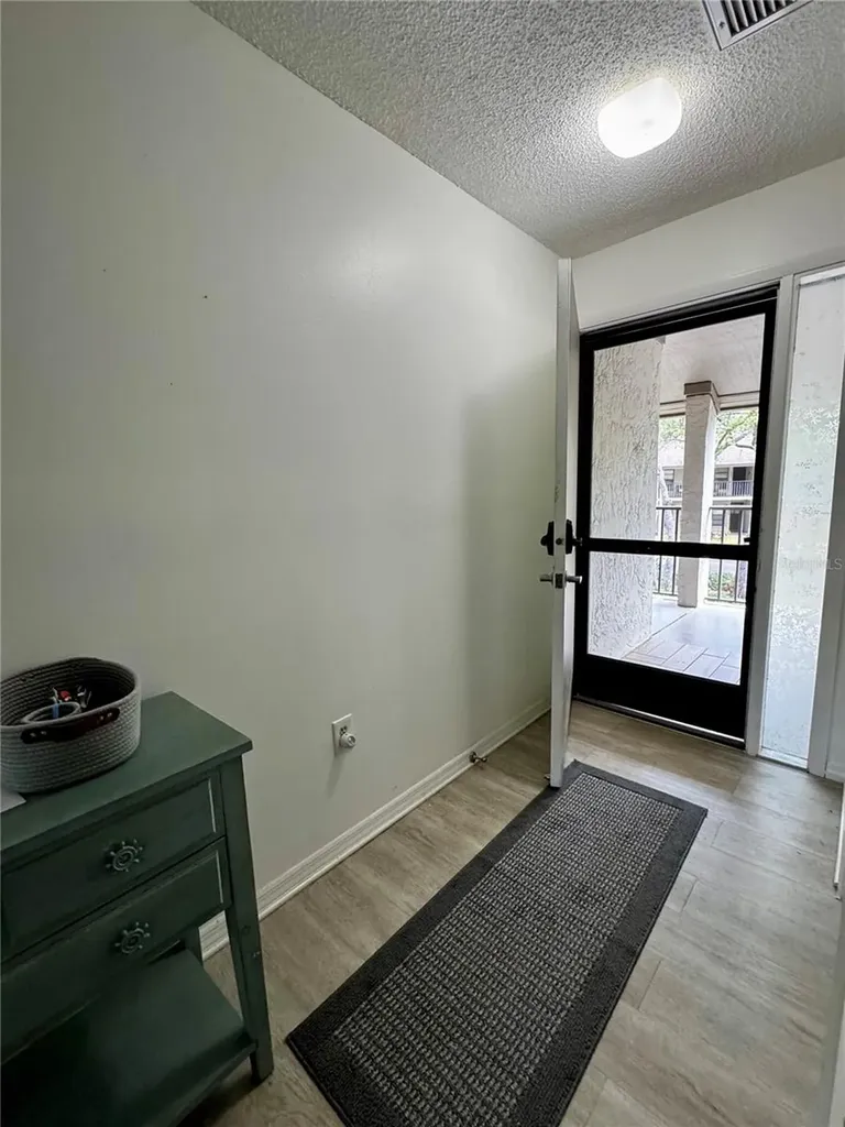 3031 Quail Hollow Sarasota FL 34235