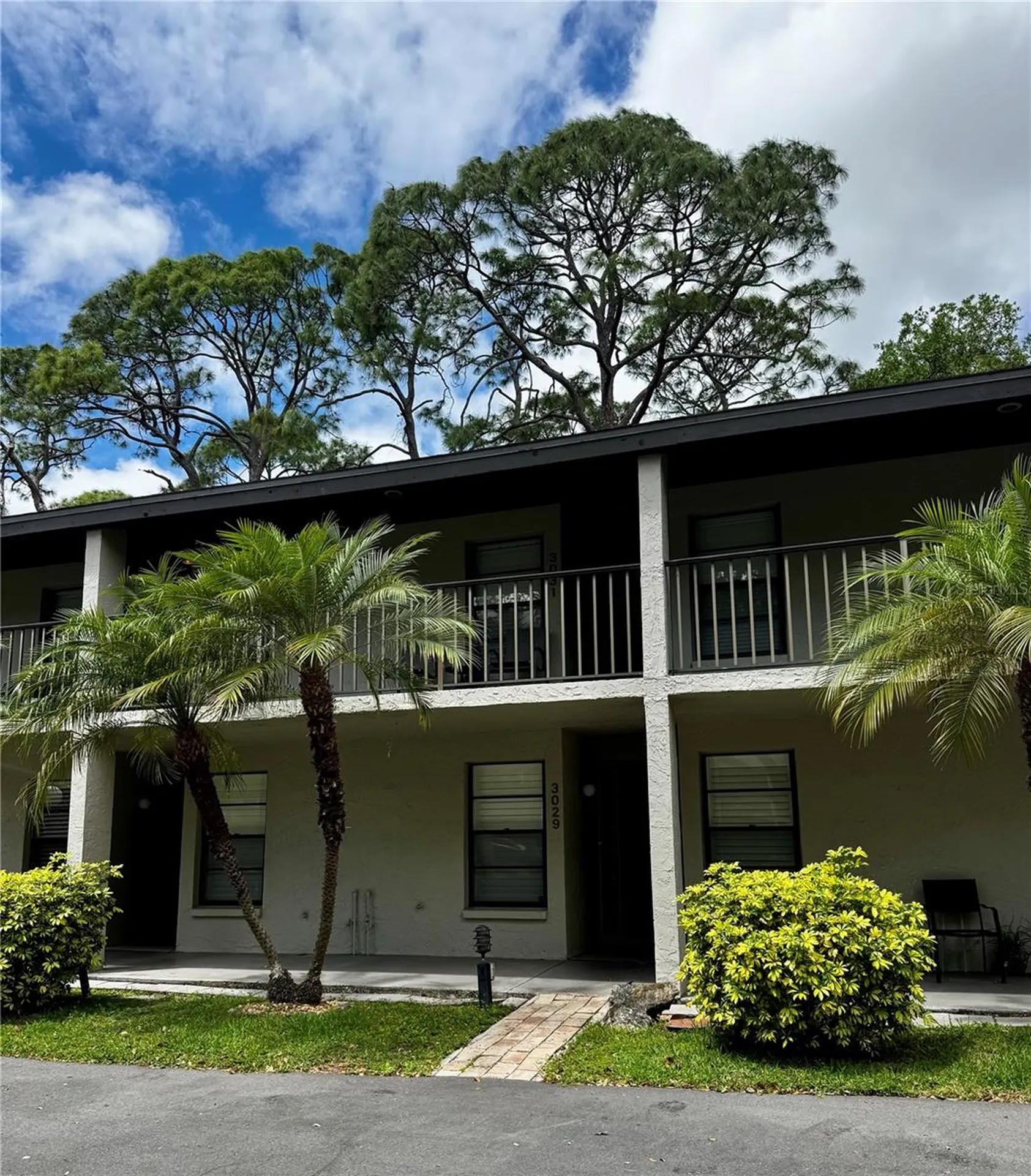 3031 Quail Hollow Sarasota FL 34235