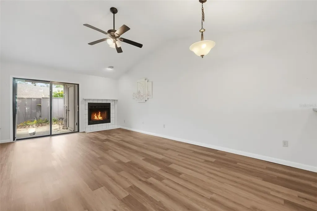 3741 NW 56th Lane Gainesville FL 32653