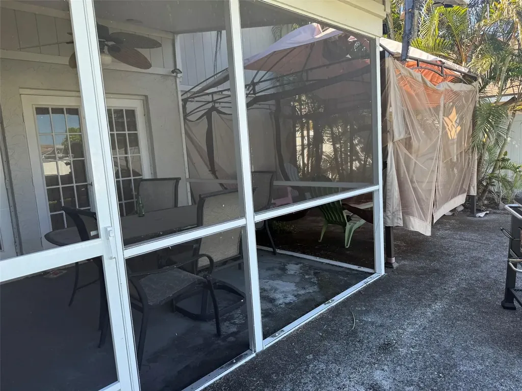 7606 37th Street Circle E Sarasota FL 34243