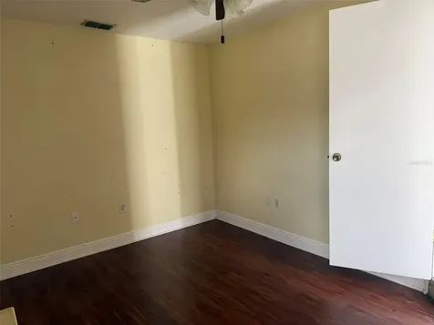 7606 37th Street Circle E Sarasota FL 34243