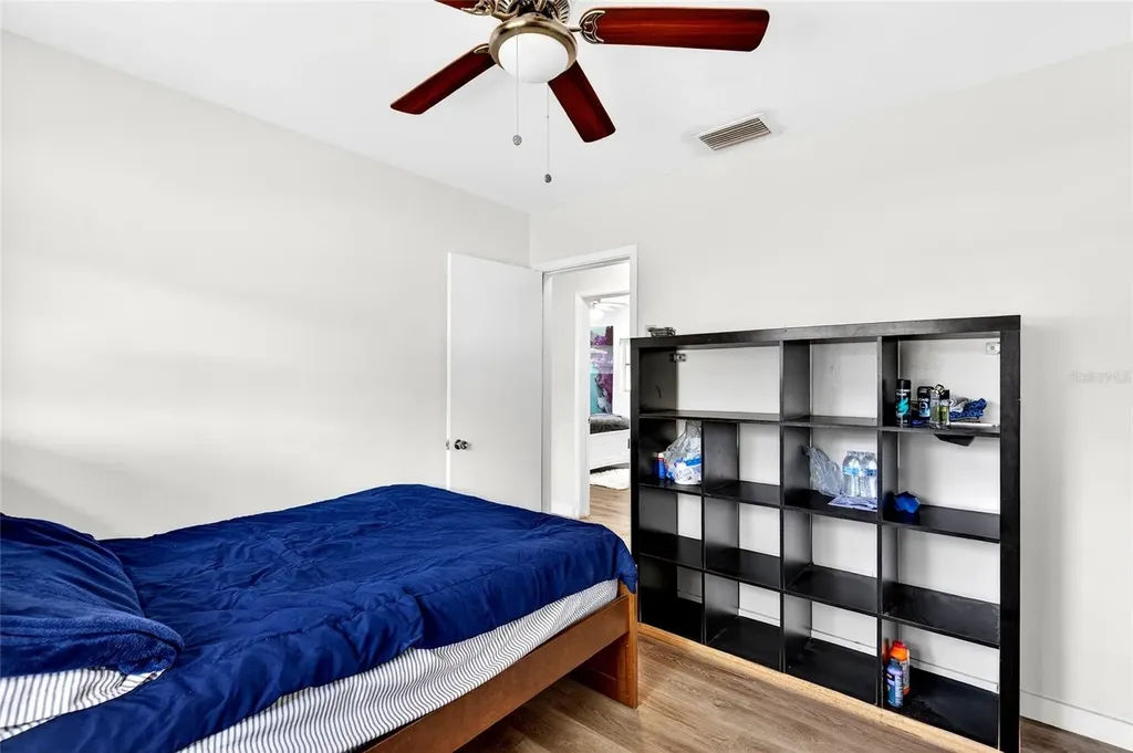 1565 S Evergreen Avenue Clearwater FL 33756