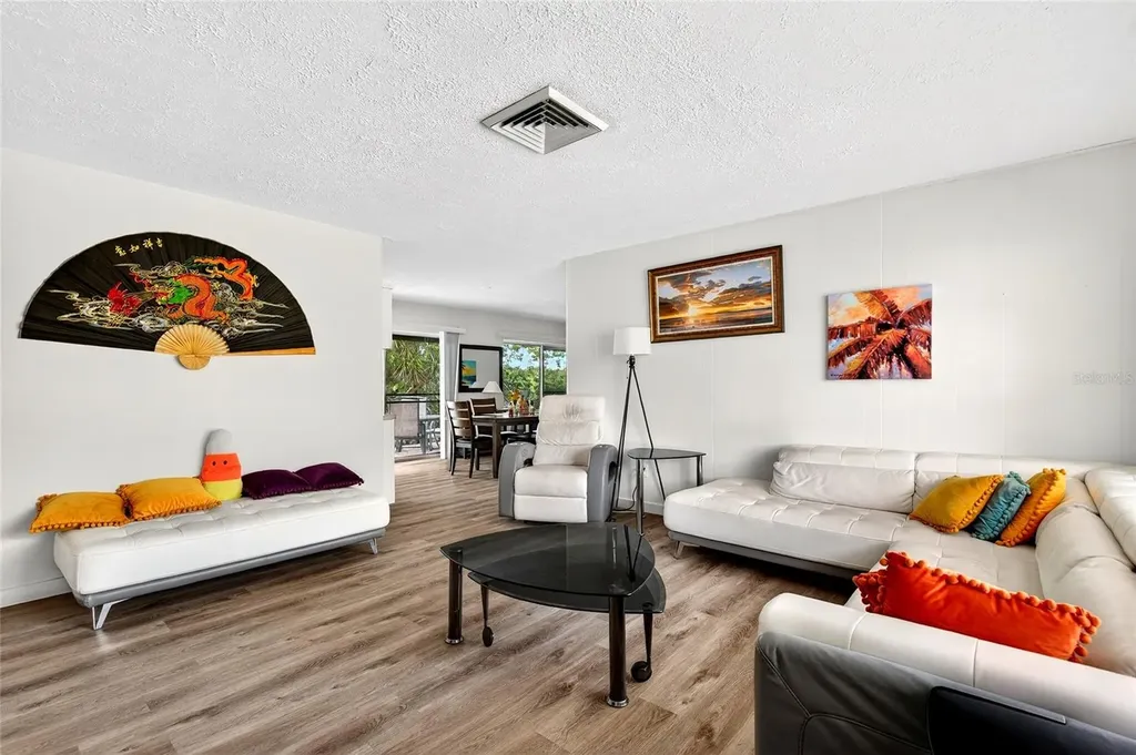 1565 S Evergreen Avenue Clearwater FL 33756