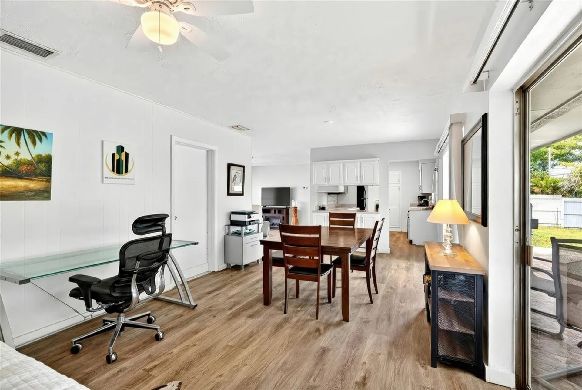 1565 S Evergreen Avenue Clearwater FL 33756