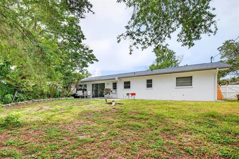 1565 S Evergreen Avenue Clearwater FL 33756