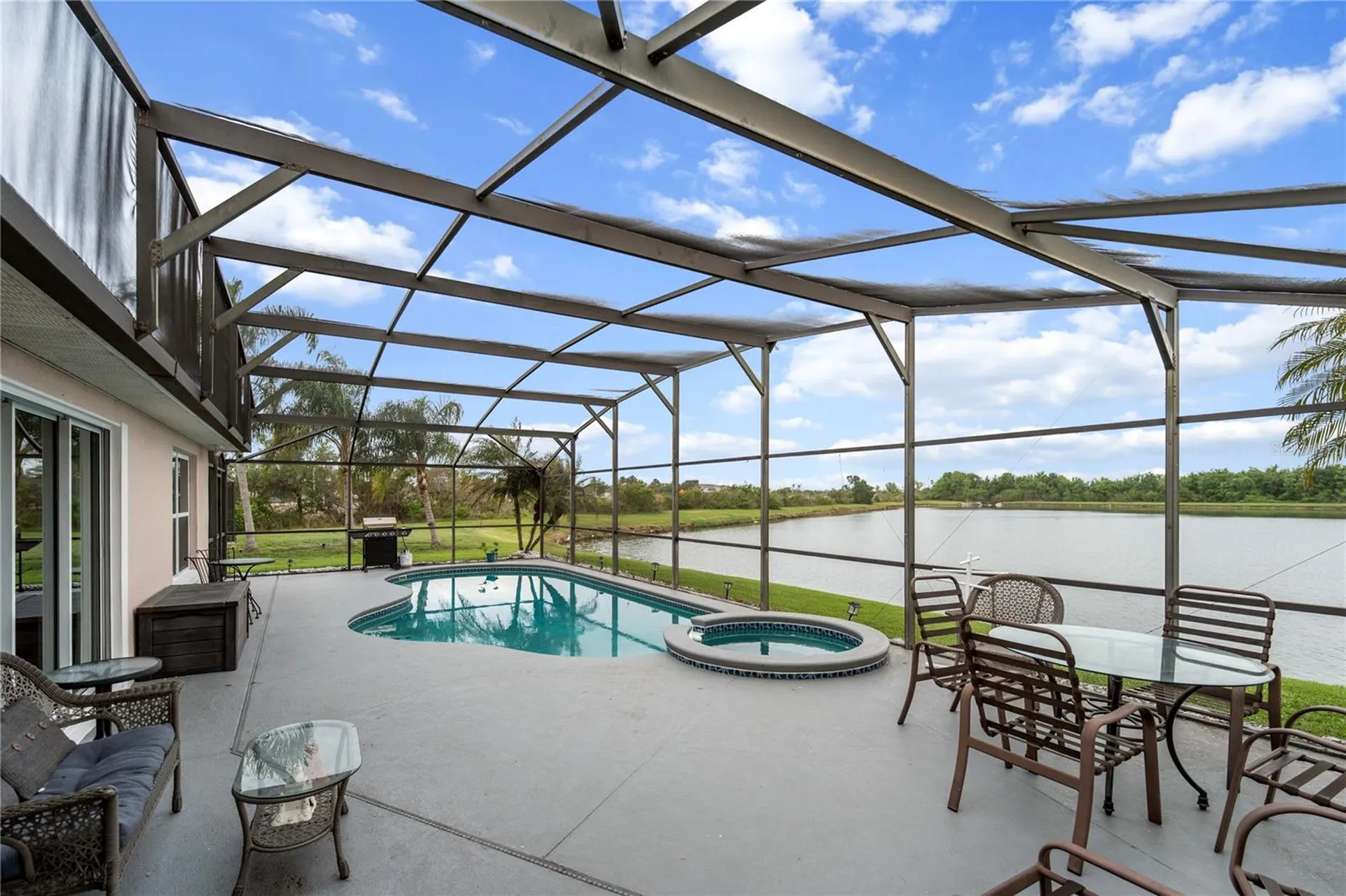 2664 Willow Glen Circle Kissimmee FL 34744