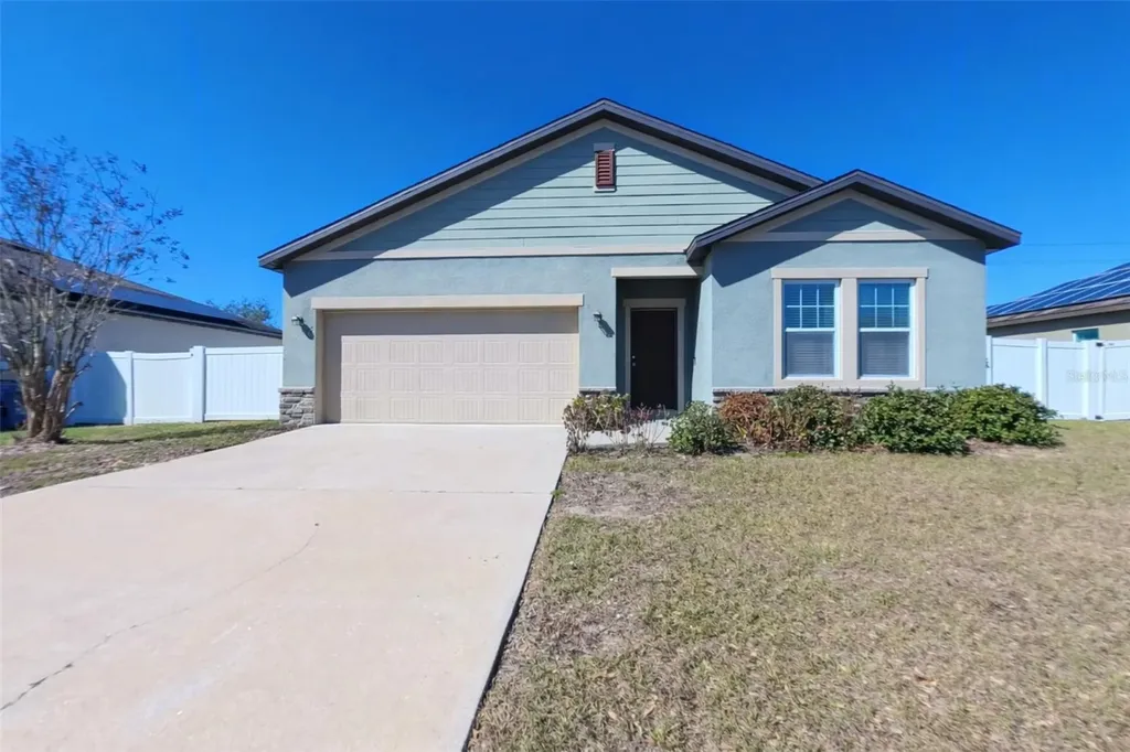 326 Hidden Lake Loop Haines City FL 33844