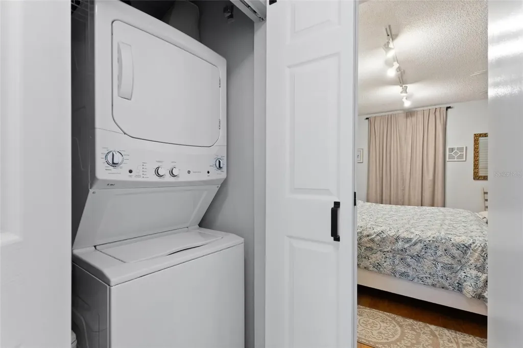 1083 Motorcoach Drive Polk City FL 33868