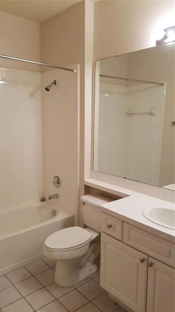 2015 Reston Road Orlando FL 32837